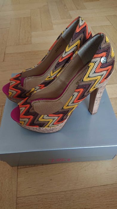 Oryginalne szpilki Blink na koturnie r.38