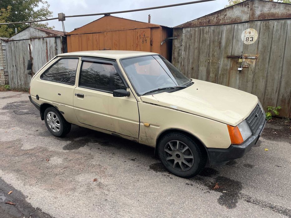 авто Таврия ЗАЗ 1102