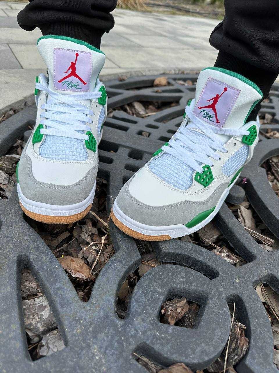 Кросівки чоловічі Nike Air Jordan 4 найк джордан белые кроссовки