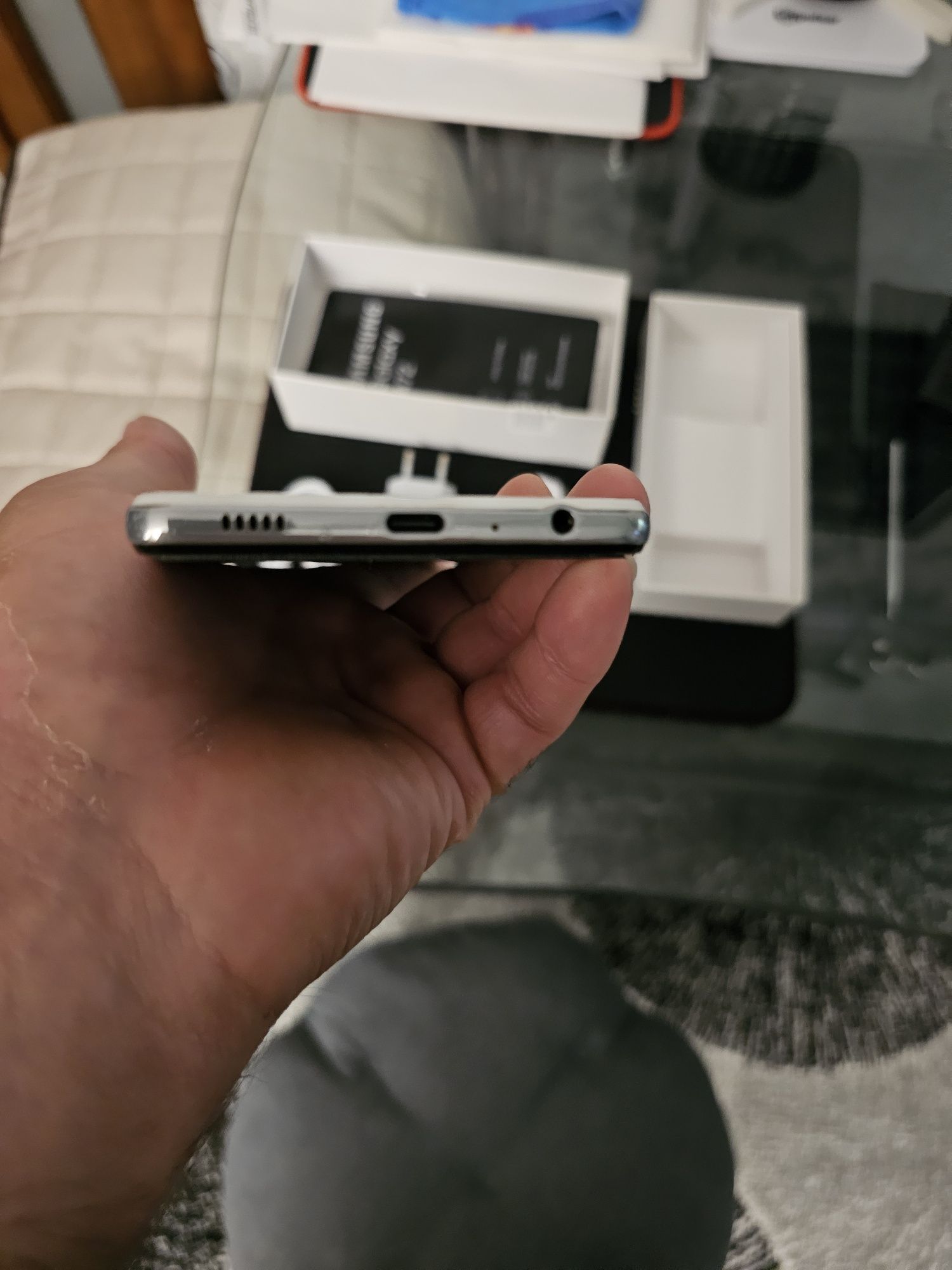 Смартфон SAMSUNG Galaxy A72