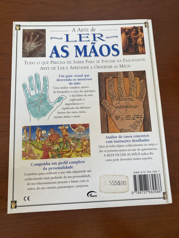 Livro educativo A Arte de Ler as Mãos