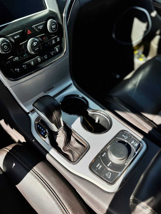 Jeep Grand Cherokee 2017р. 3.0 дизель (Перший внесок від 20%)