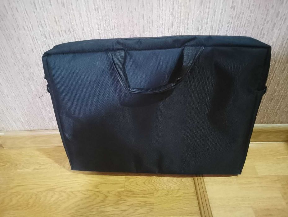 Продам сумку к ноутбуку 17 дюймов. Качественная. В идеале!