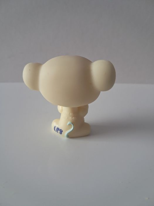Littlest pet shop lps