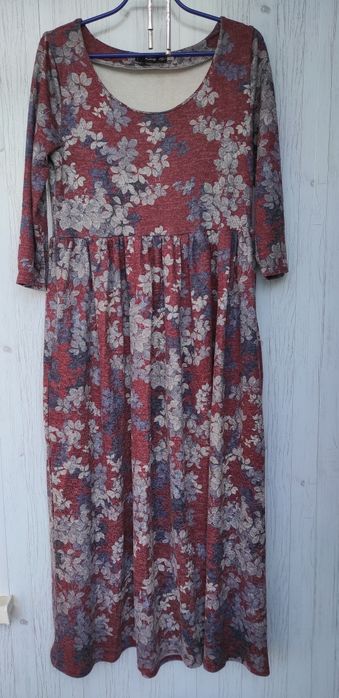 Сукня вільного фасону весна -осінь 44р