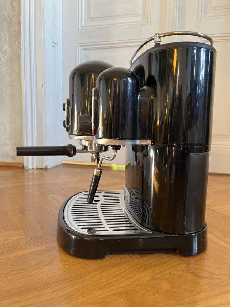 Ekspres ciśnieniowy  KitchenAid Artisan ES2102EOB
