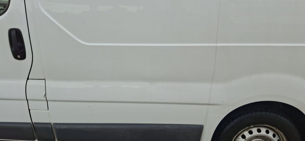 Renault trafic 2.0 dci