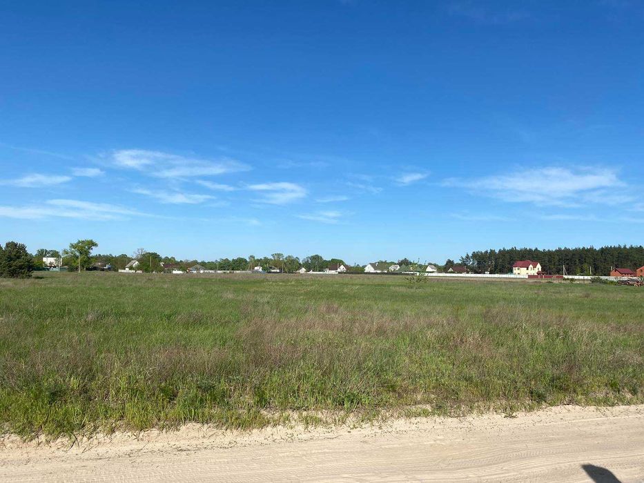 Земельна ділянка в селі Крехаїв