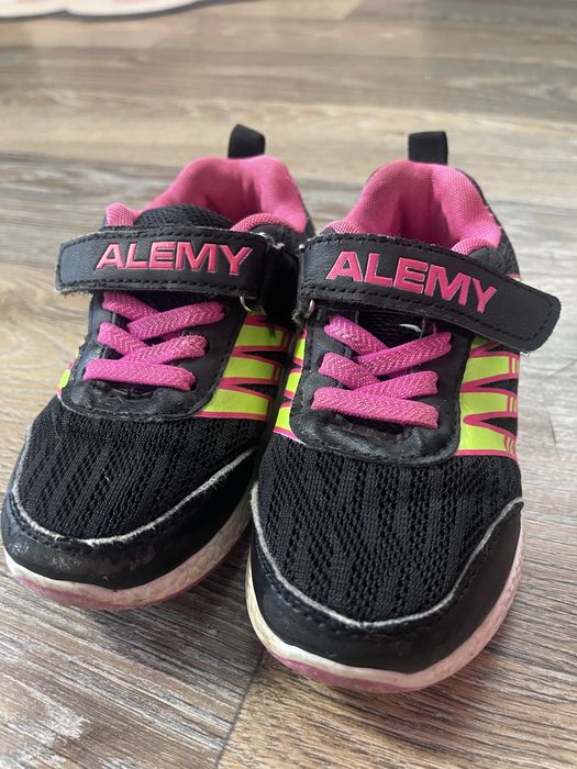 Обувь для девочки