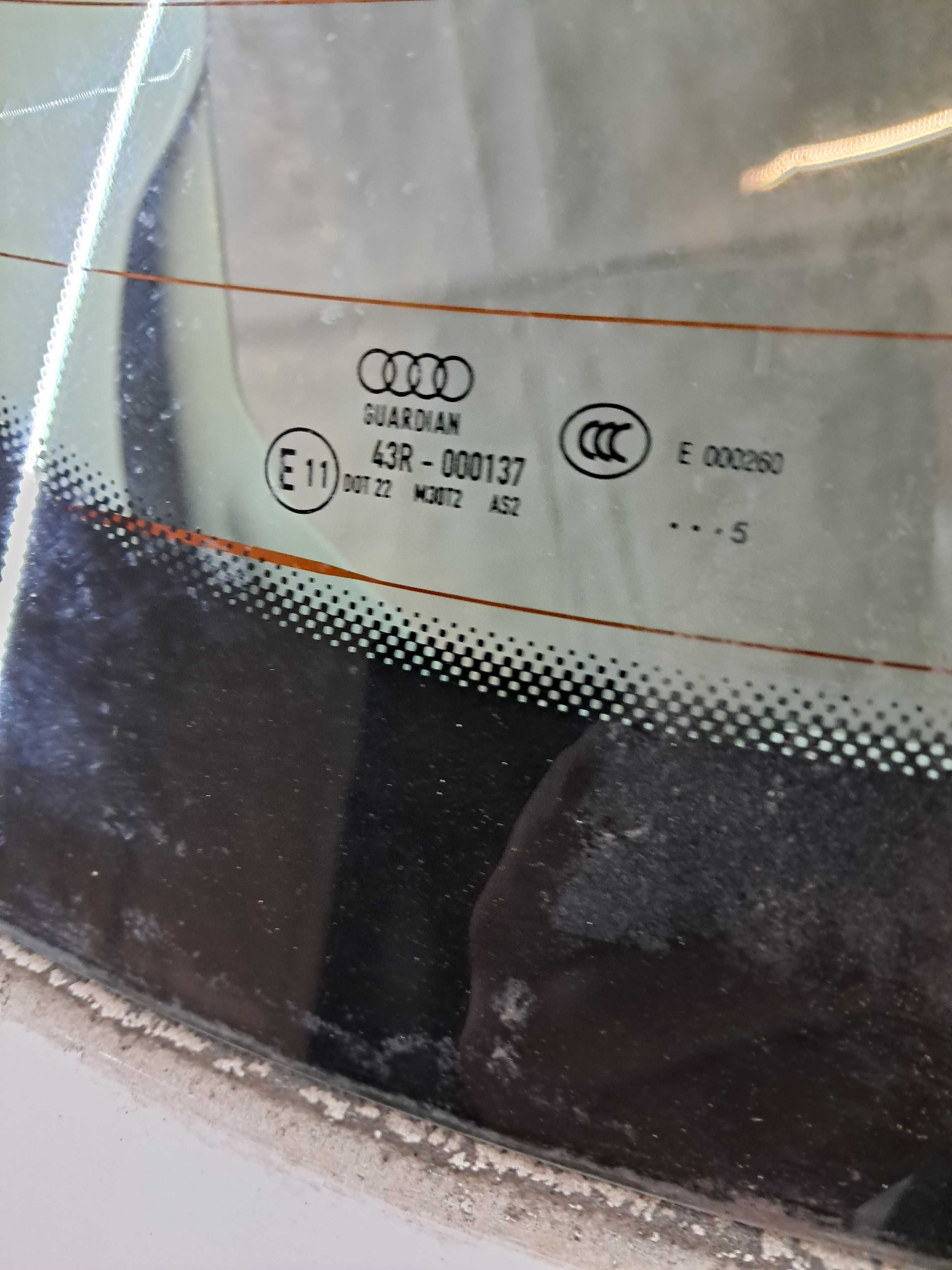 klapa bagażnika Audi a4 b9 8w allroad LY9C