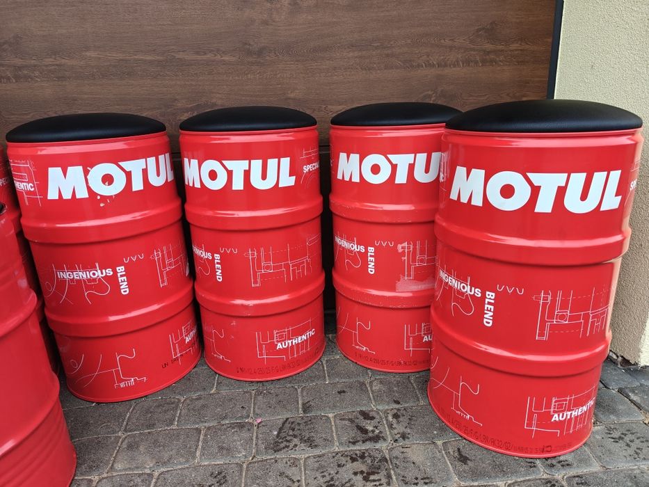 Hoker pufa beczka puf Motul Orlen