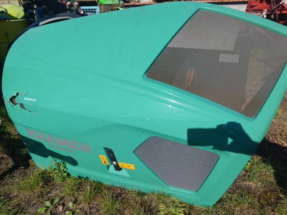 Maska do ładowarki teleskopowej KRAMER, CLAAS SCORPION lekko uszkodzon