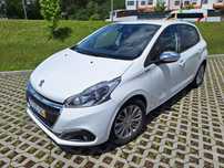 Peugeot 208 1.2 PureTech Signature