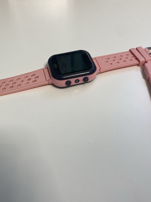 Дитячий смарт-годинник AmiGo GO009