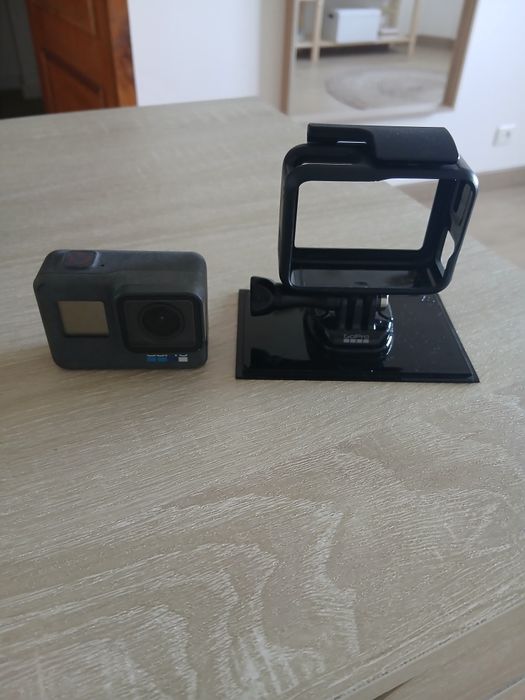Go pro Hero 6, em excelente estado