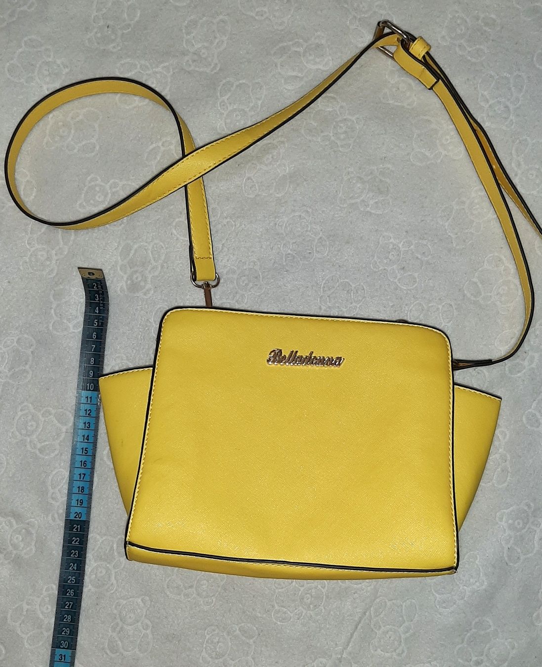 Гарна сумочка сумка жовтого кольору