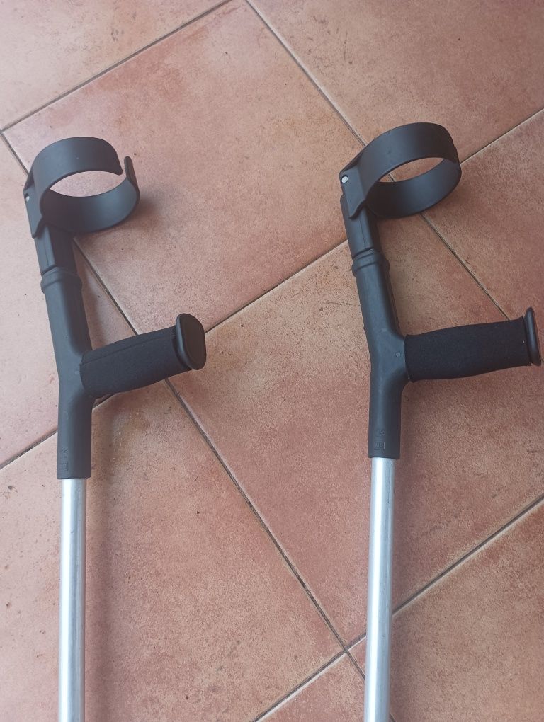 Canadianas de adulto, muletas