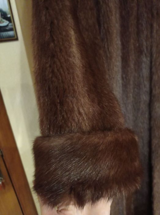 Продам шубу из сурка