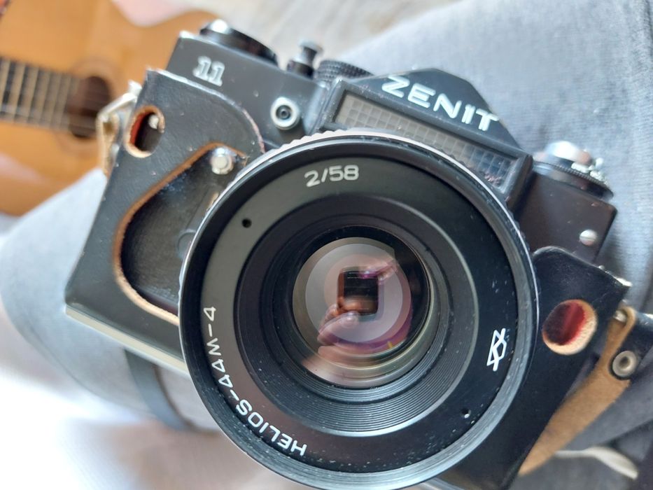 Zenit 11 Helios 44m-4 2/58 + statyw 2 X Smena 8M + Smena symbol+statyw