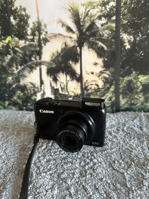 Canon PowerShot S90 - Bom estado e funcional