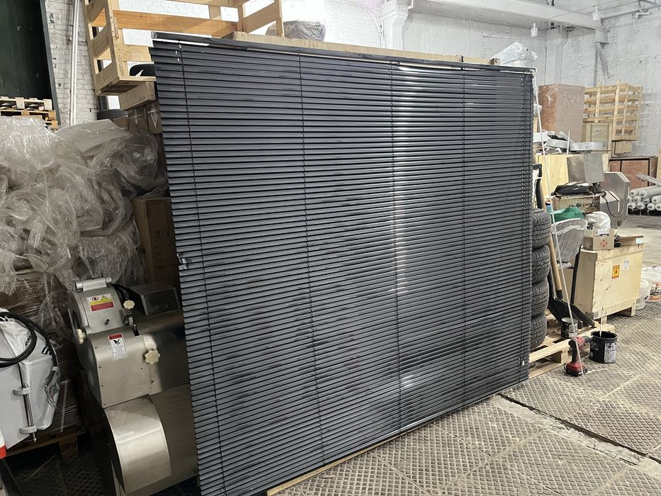 Продам жалюзі .2000*1900 і 2000*520.