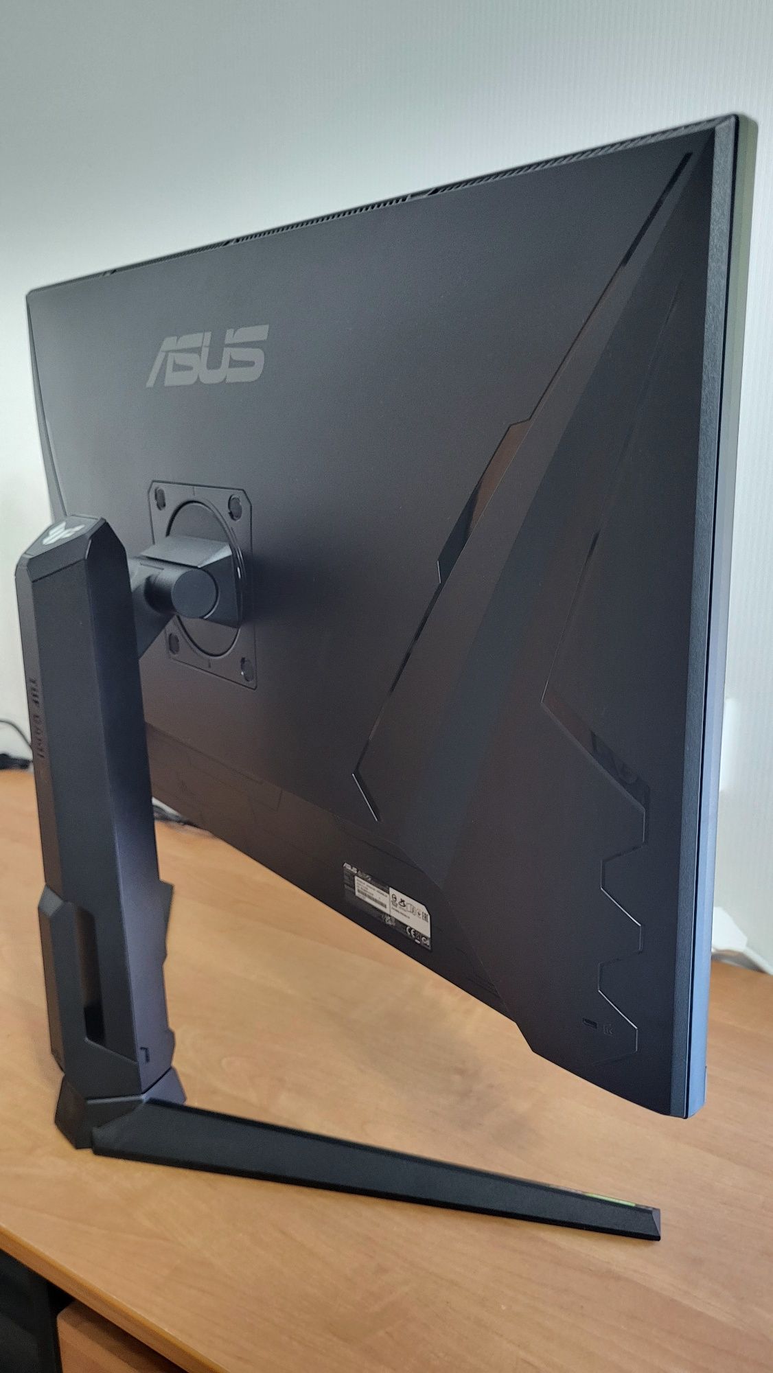 Монітор ігровий 31.5" Asus VG32AQL1A