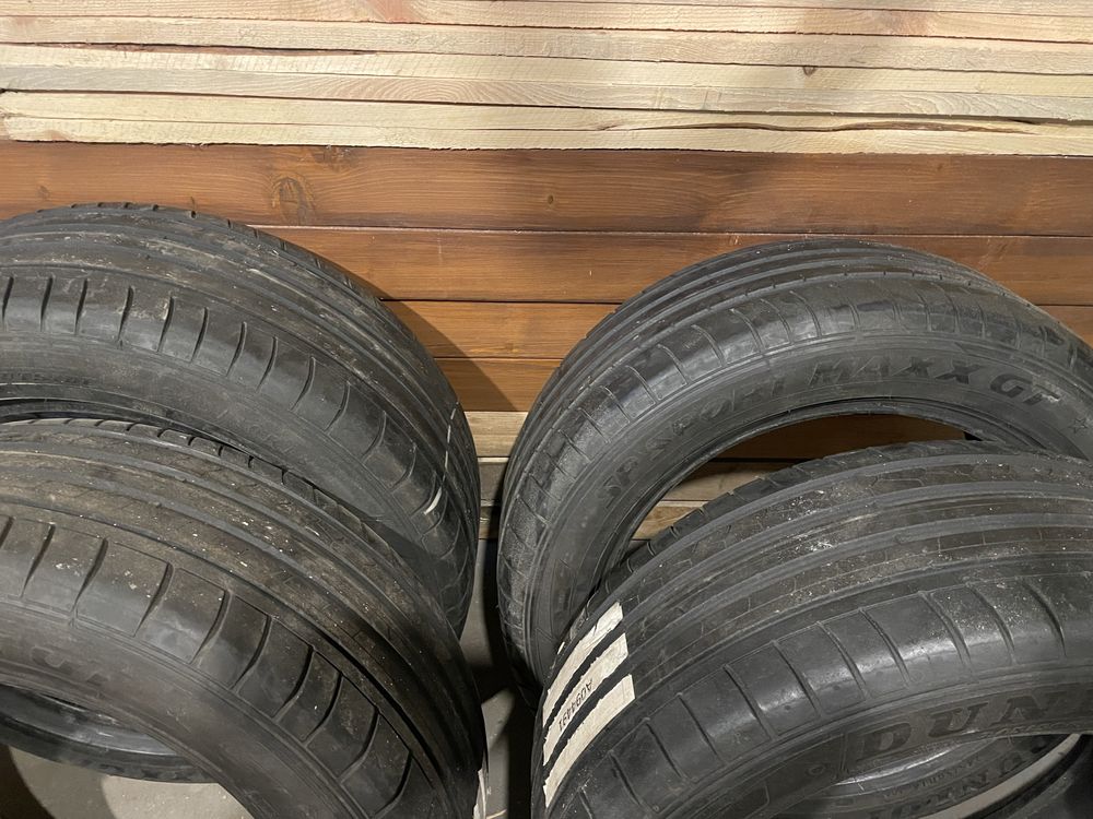 Kaplet 4 opon dunlop letnich 245/50/18