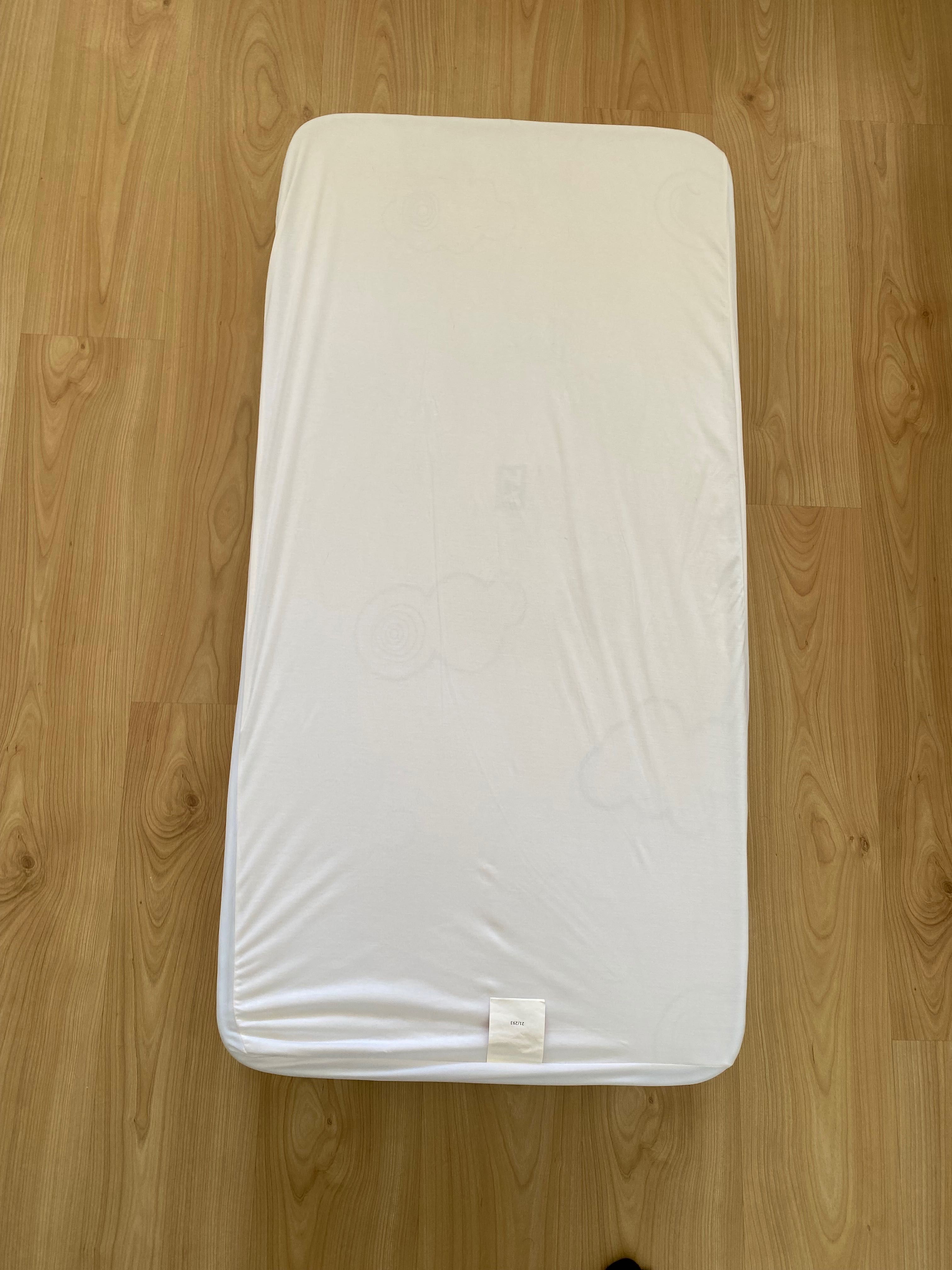 Colchão para berço/cama e resguardos COMO NOVOS!