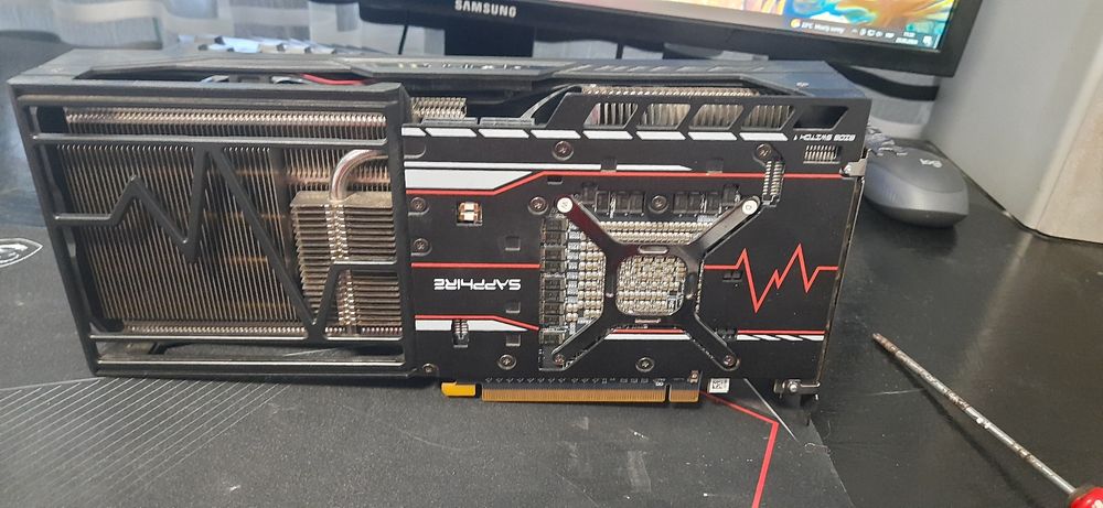 Відеокарта Sapphire pulse radeon rx vega 56