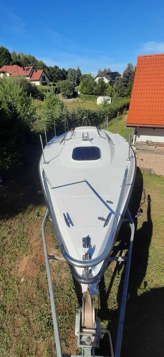 Jacht kabinowy Sasanka 620+ przyczepa +silnik elektryczny .Po remoncie