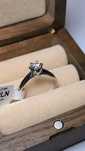 Pierścionek z białego złota diament 0,36ct