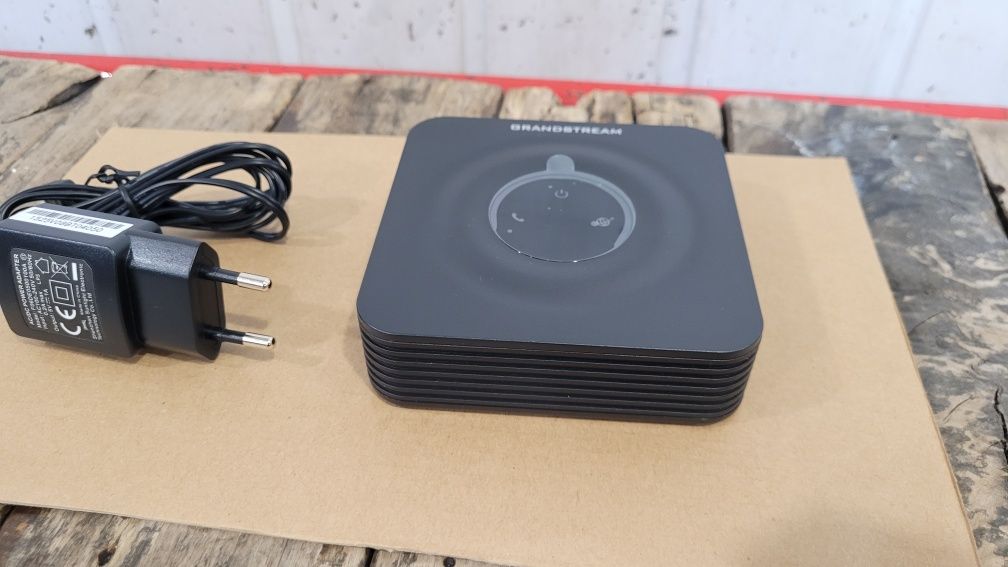 VoIP - шлюз Grandstream HT-801