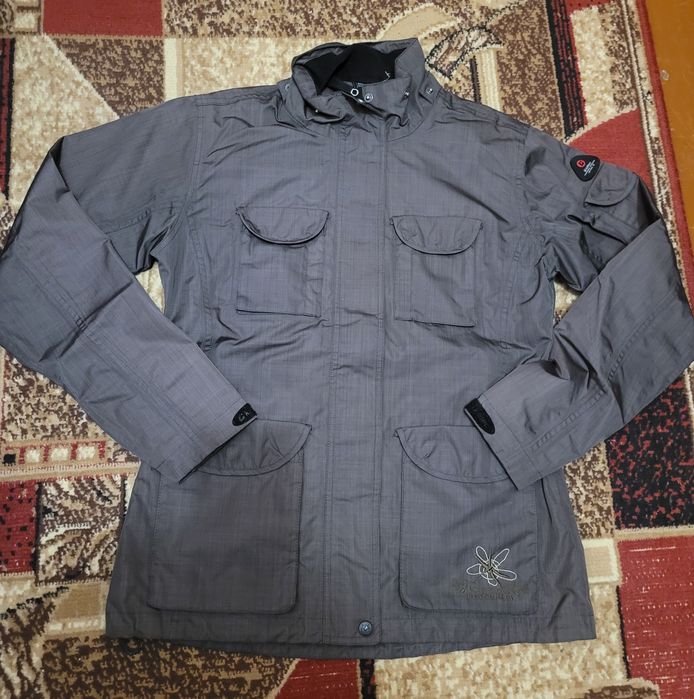 Куртка ветровка женская