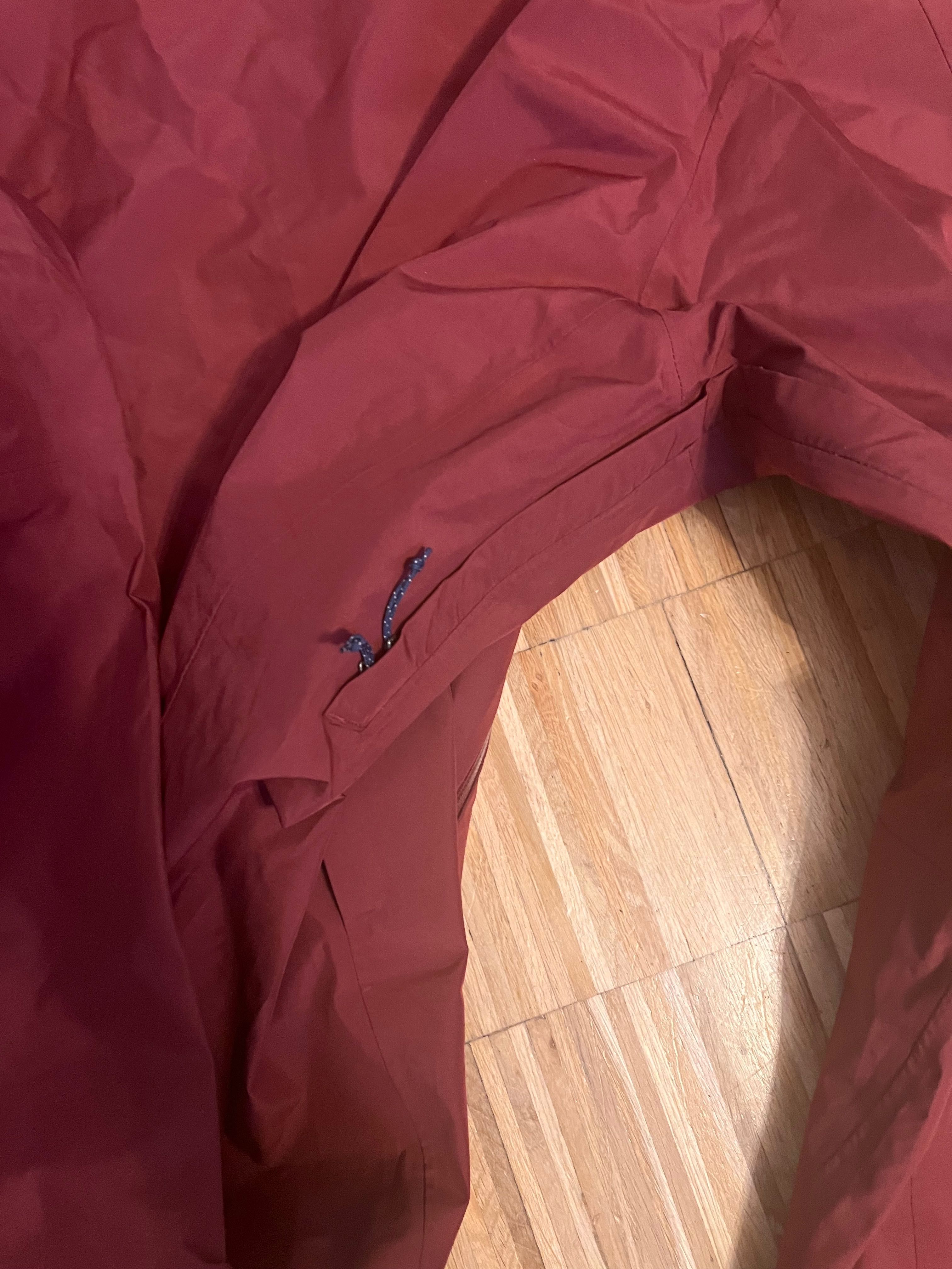 Patagonia Goretex XL