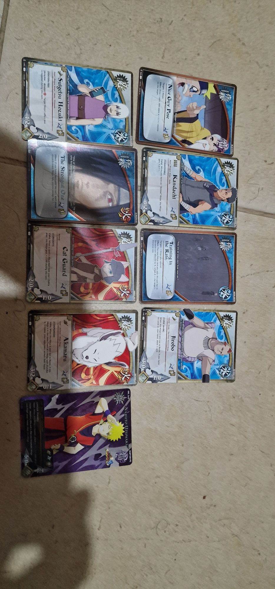 Cartas Naruto com uma rara