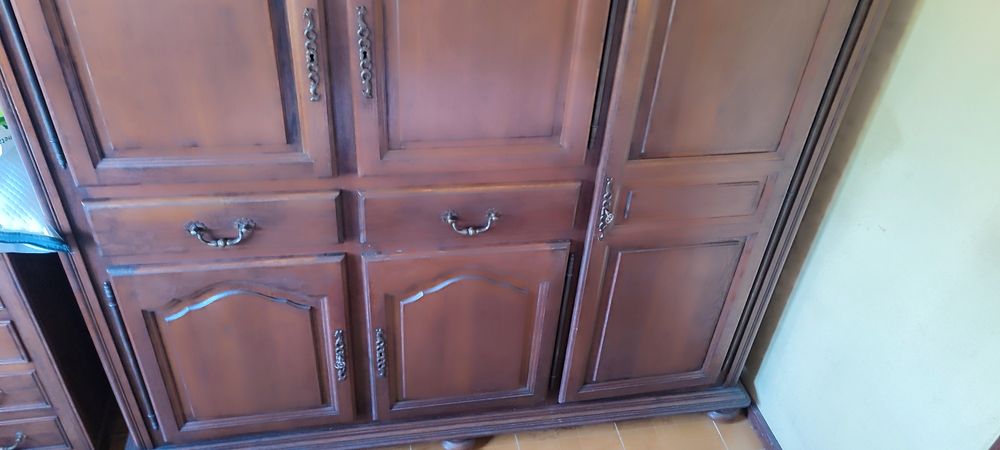 Quarto completo.