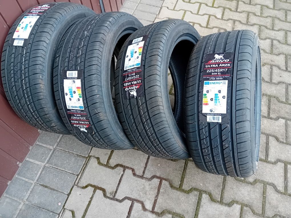 ## Nowe opony 225/ 45 R17 ##