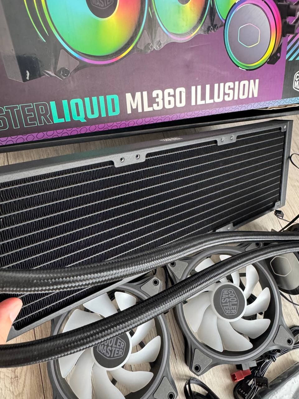 Система рідинного охолодження Cooler Master Liquid ML360 Illusion