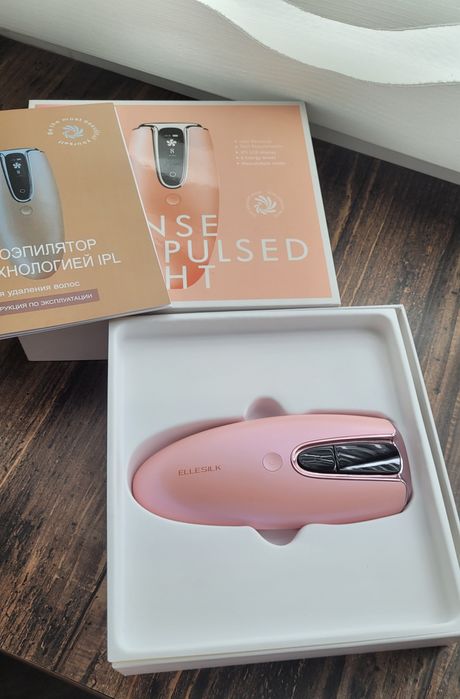 Фотоепілятор зі збільшеним ресурсом лампи ELLESILK IPL Pink