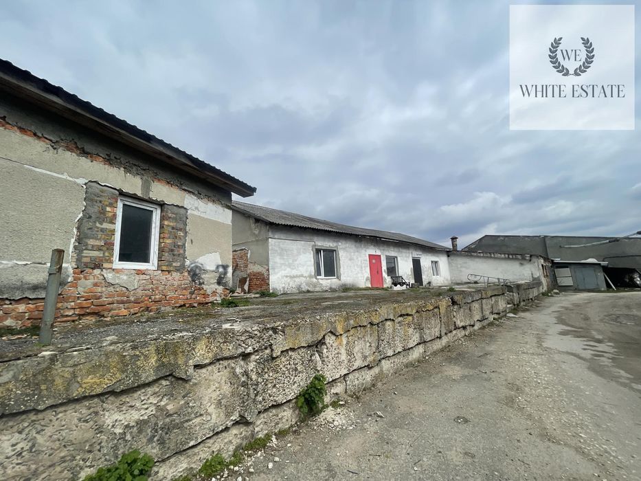 Продаж складських приміщень