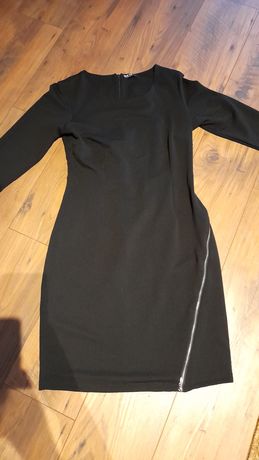 Sukienka czarna ołówkowa M/L
