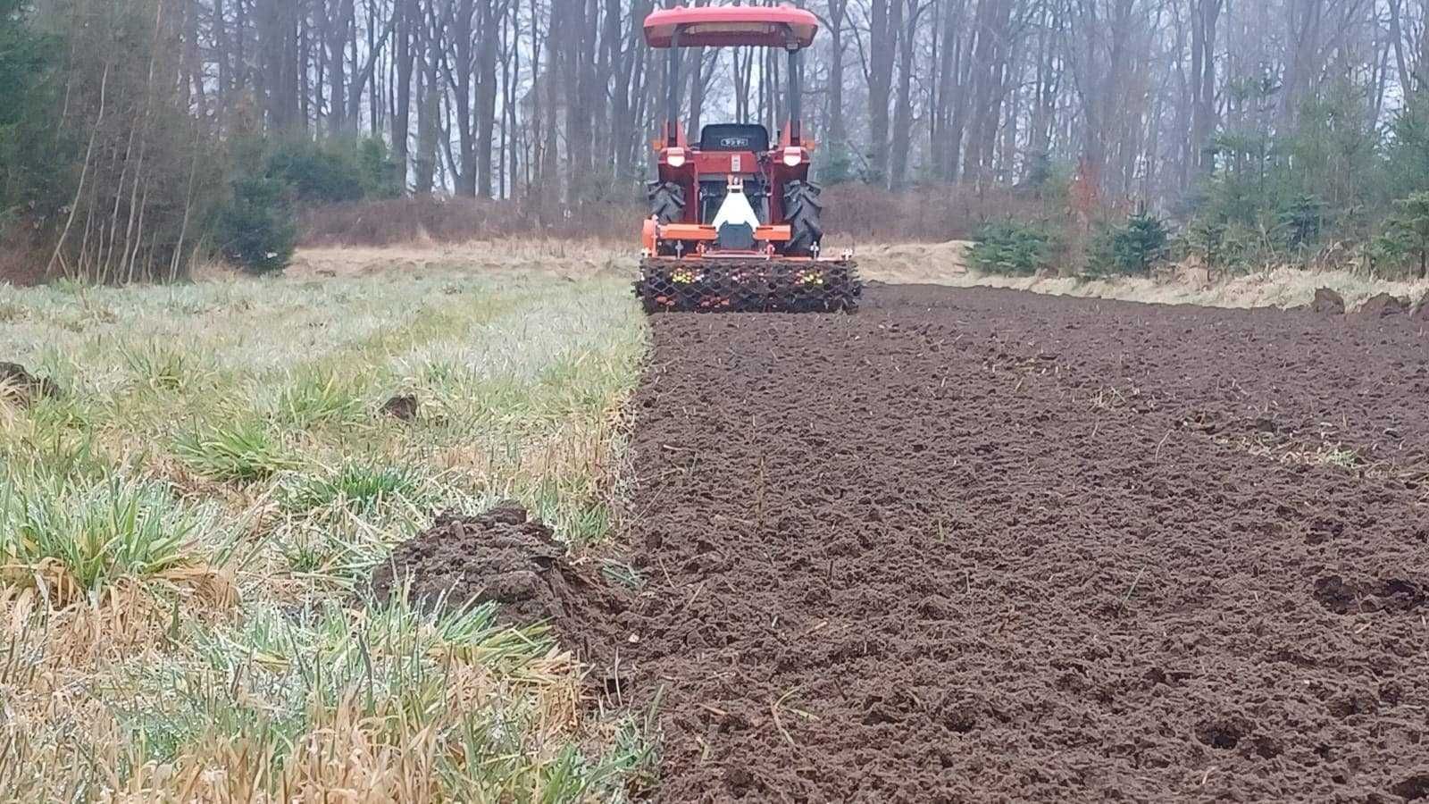 Wynajem wypożyczalnia ciągnik traktor 26 KM glebogryzarka separacyjna