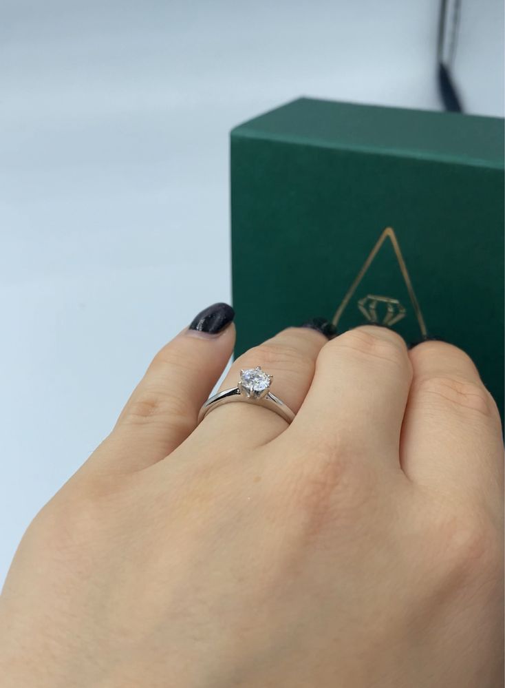 Каблучка з діамантом 0.50ct GIA помолвка заручальна обручальное кольцо