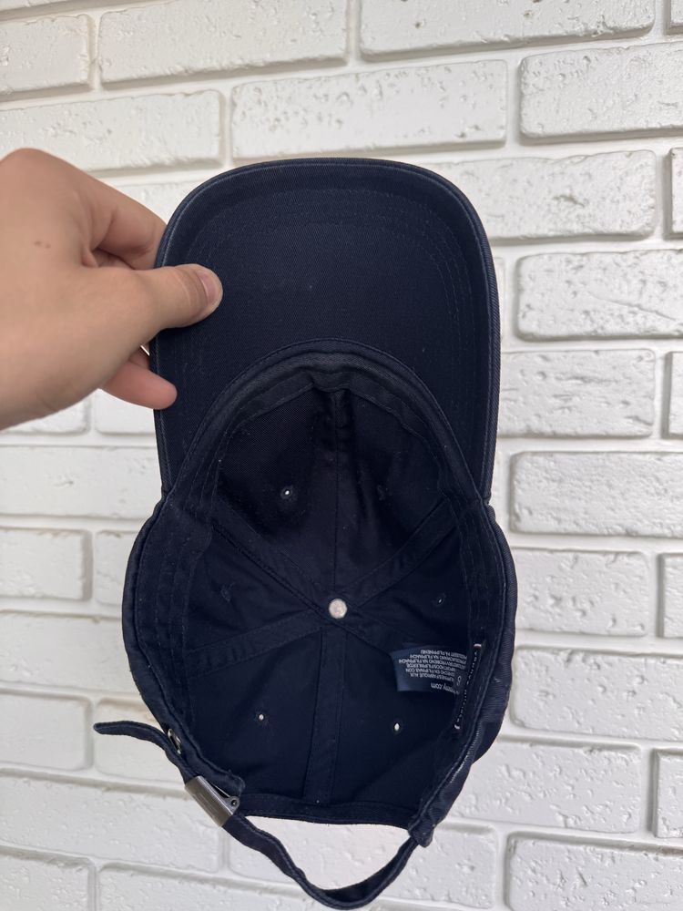 Кепка Tommy Hilfiger