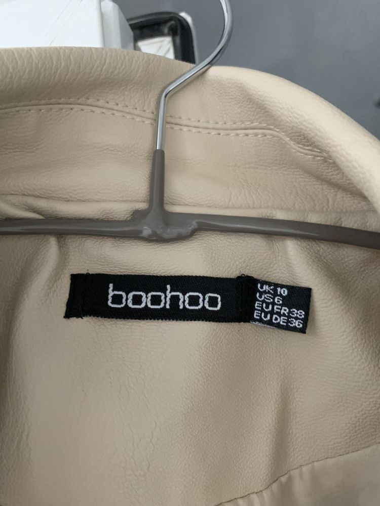 Куртка шкіряна, фірми boohoo. Стан нової