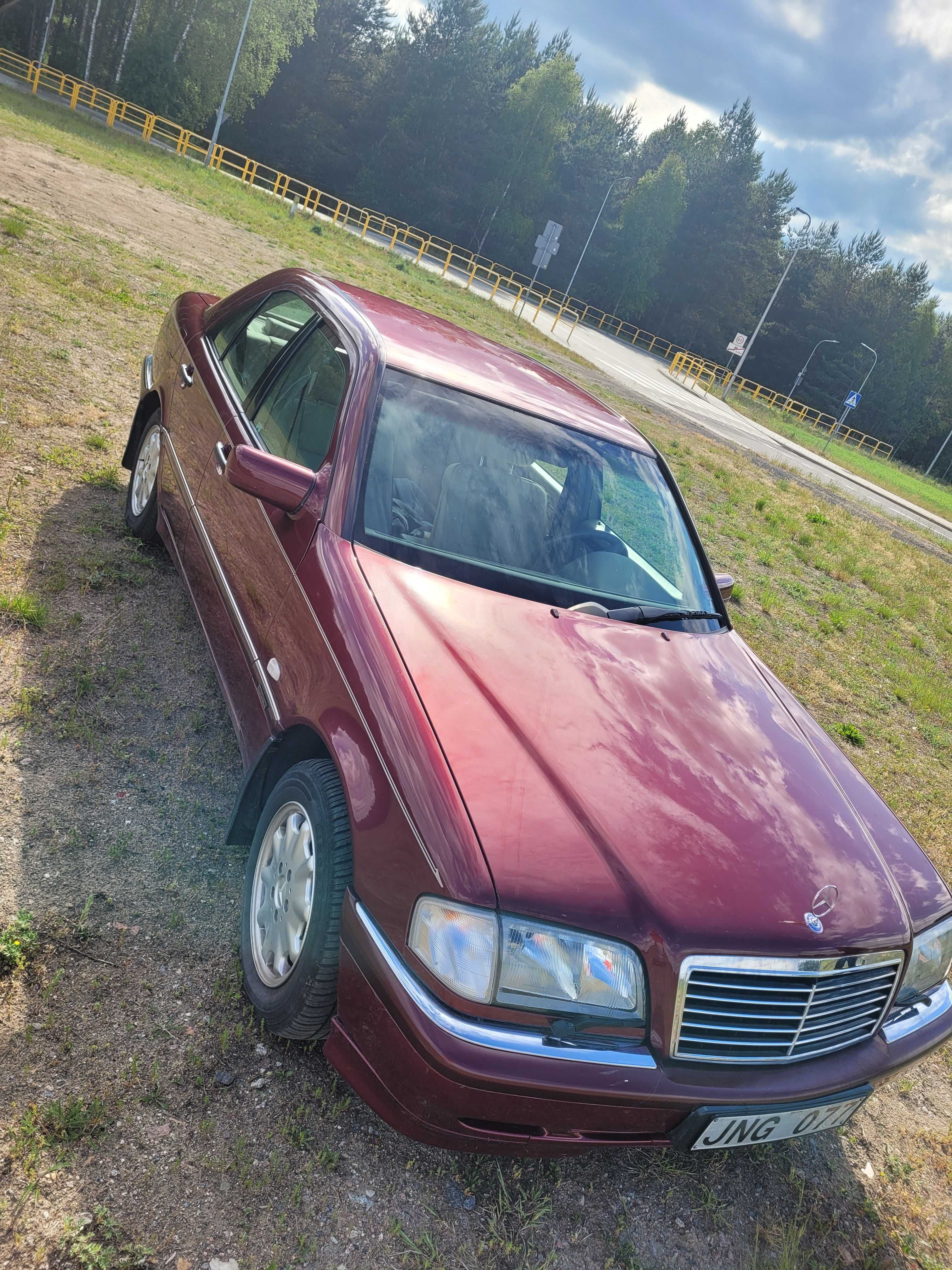 Mercedes Benz C200