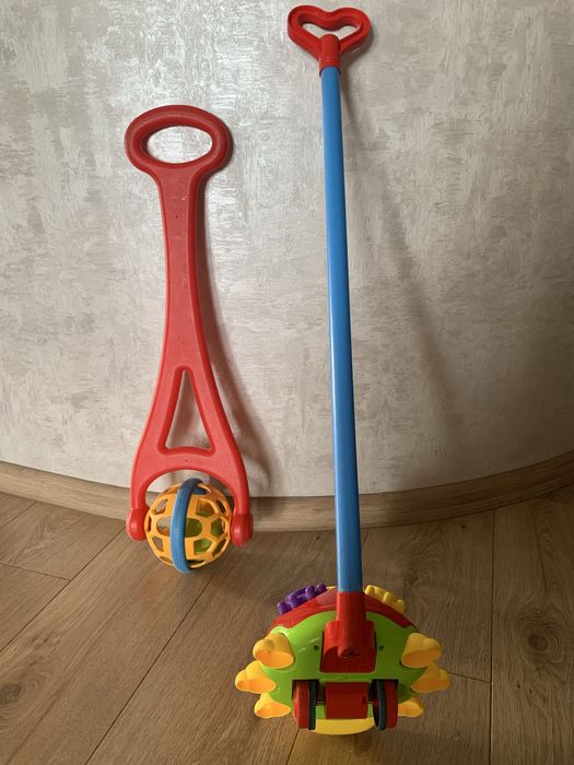 Іграшка-каталка куля, шар Technok Toys (Технок) червона 12+міс