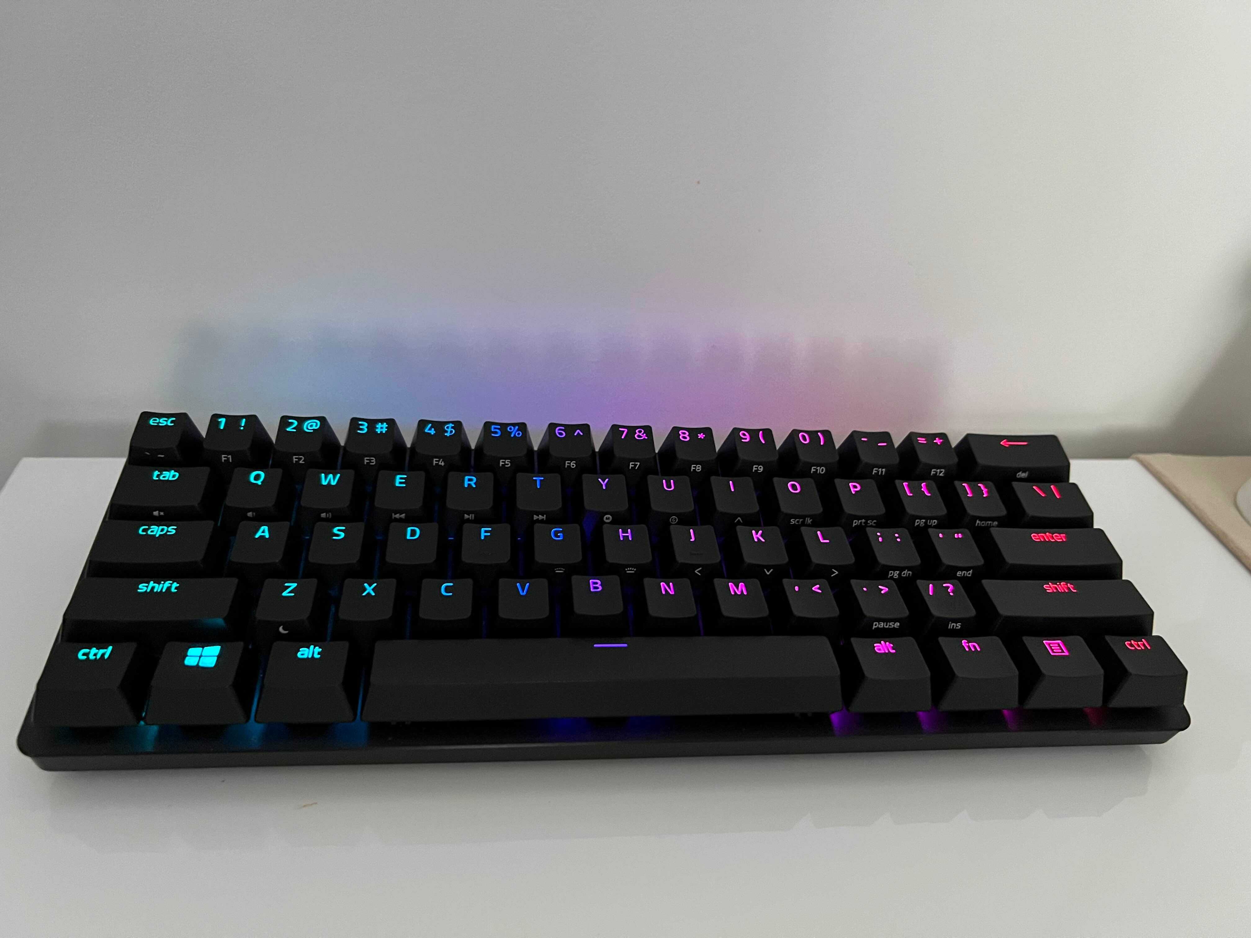 Klawiatura Razer Huntsman Mini - jak nowa!