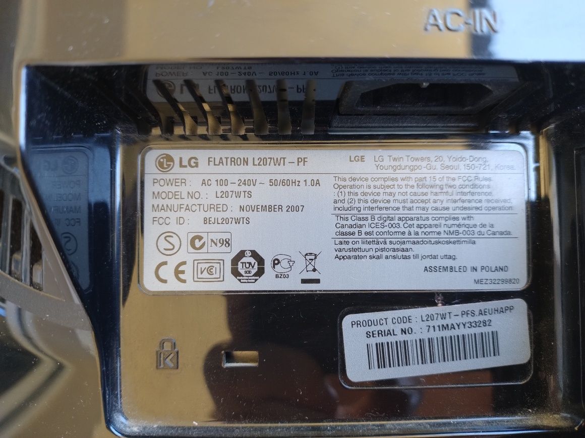Monitor LG L207WT-PF