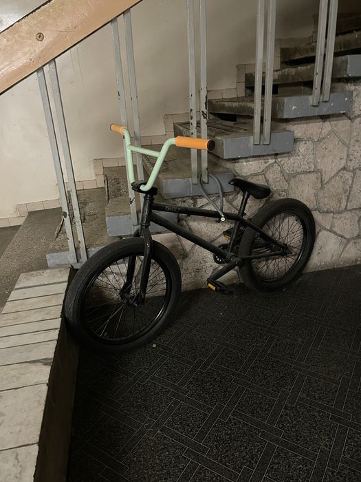 BMX Outleap Revolt(новий руль, винос і педалі)